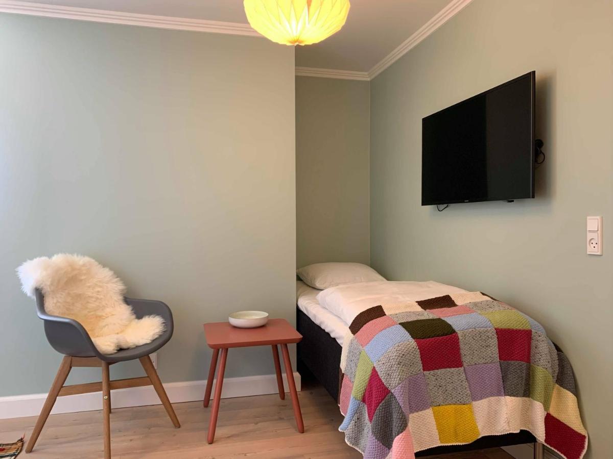Glamsbjerghus Aparthotel Buitenkant foto