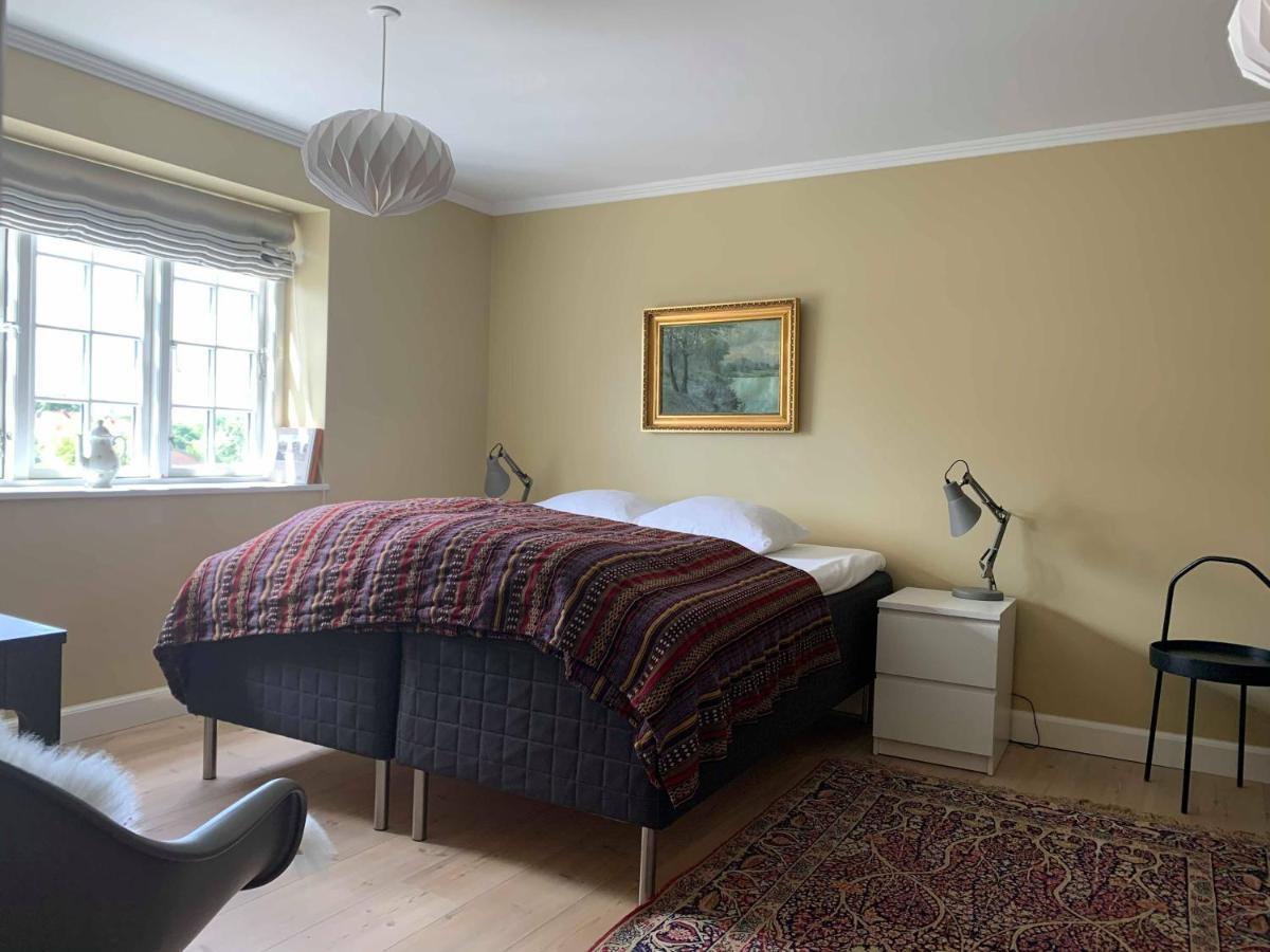 Glamsbjerghus Aparthotel Buitenkant foto