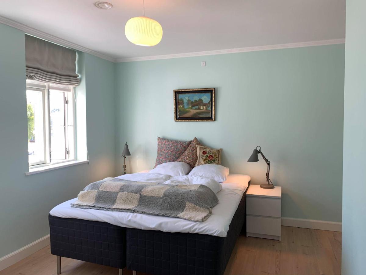 Glamsbjerghus Aparthotel Buitenkant foto