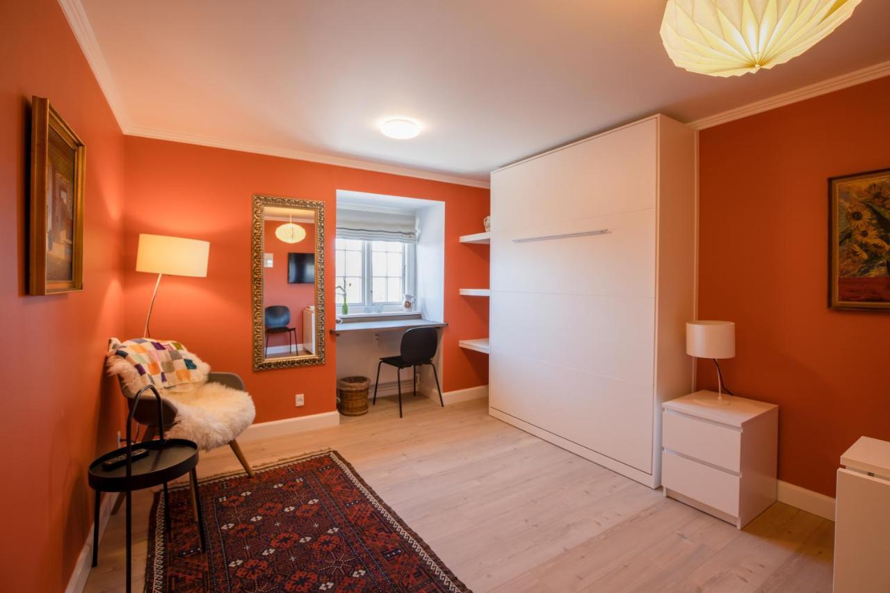 Glamsbjerghus Aparthotel Buitenkant foto