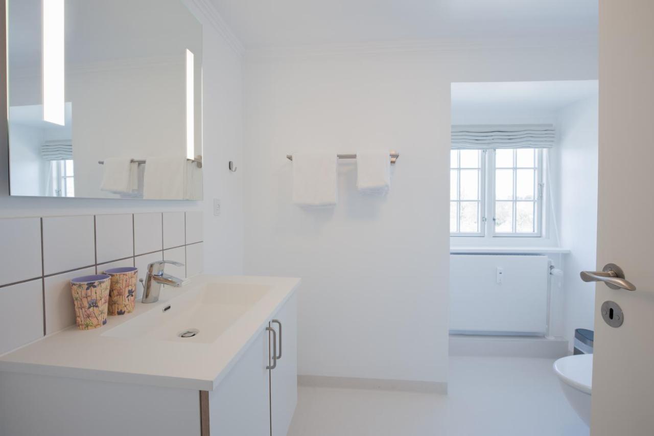 Glamsbjerghus Aparthotel Buitenkant foto